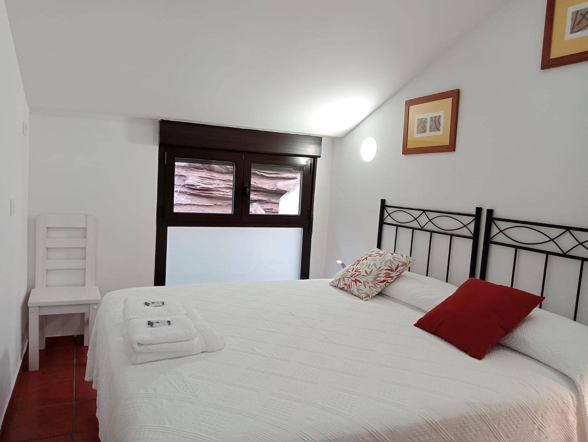 Apartamentos La Piedra En Pleno Centro Historico Con Dos Dormitorios Y Dos Banos ناخيرا المظهر الخارجي الصورة